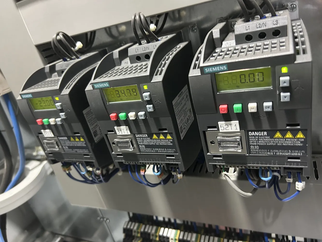 İnvertör Kontrollü Pano